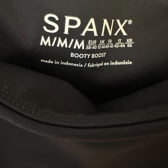 SPANX Booty Boost Yoga Flare Pant Black Sculpting High Rise Stretch Activewear M - Picture 4 of 7